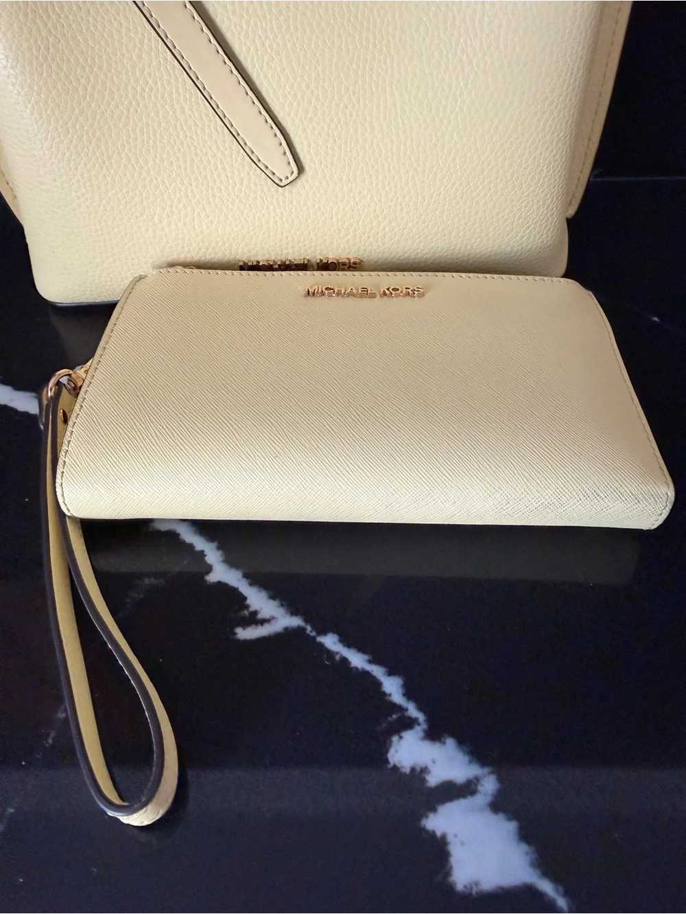 Michael Kors Yellow Pebbled Leather Satchel Wallet Set - Picture 11 of 14